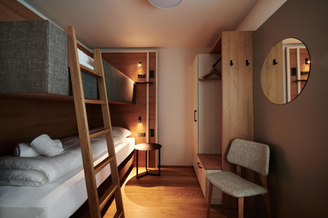 Two-Bedroom Apartment Air Condition