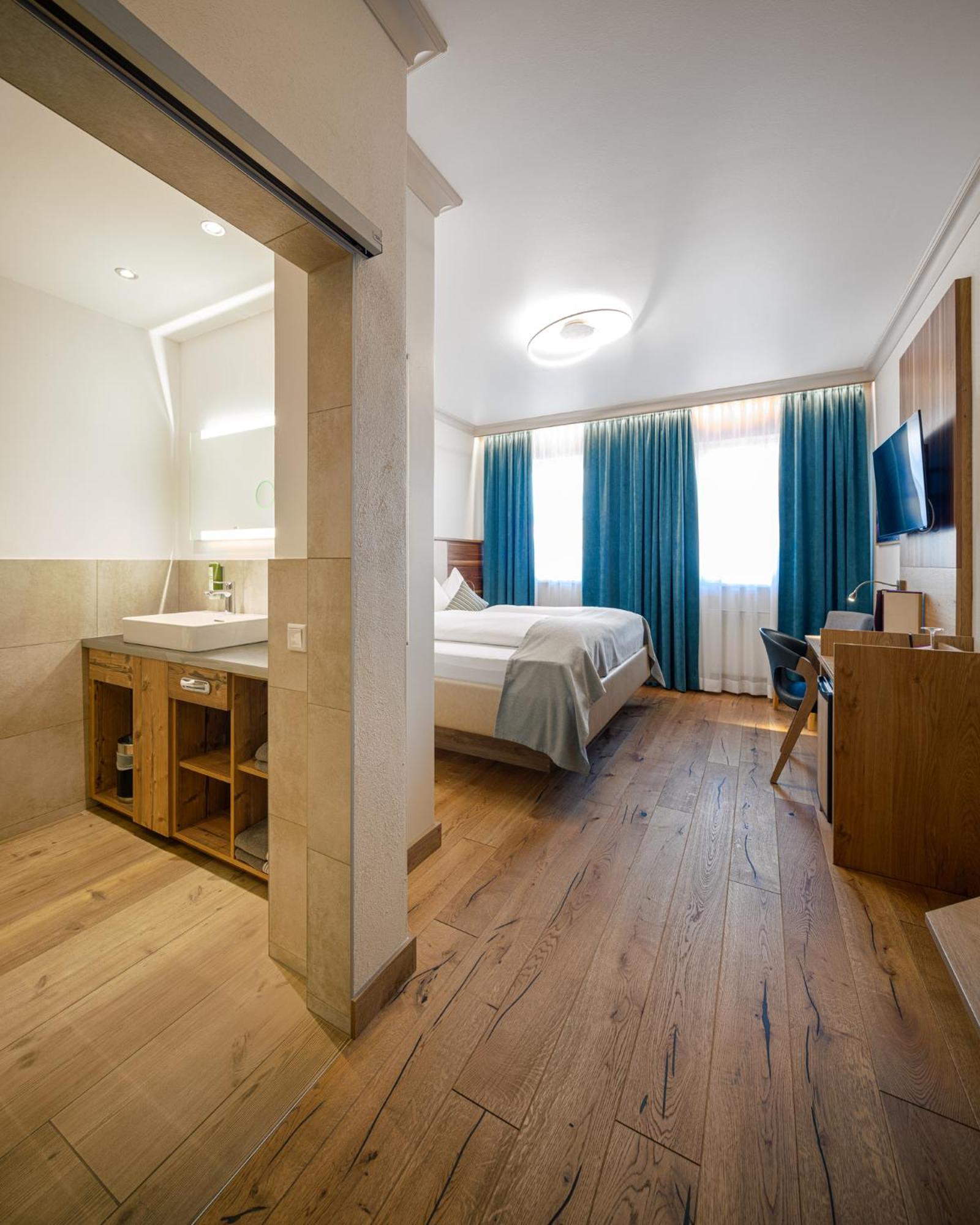 Comfort Double Room without Balcony