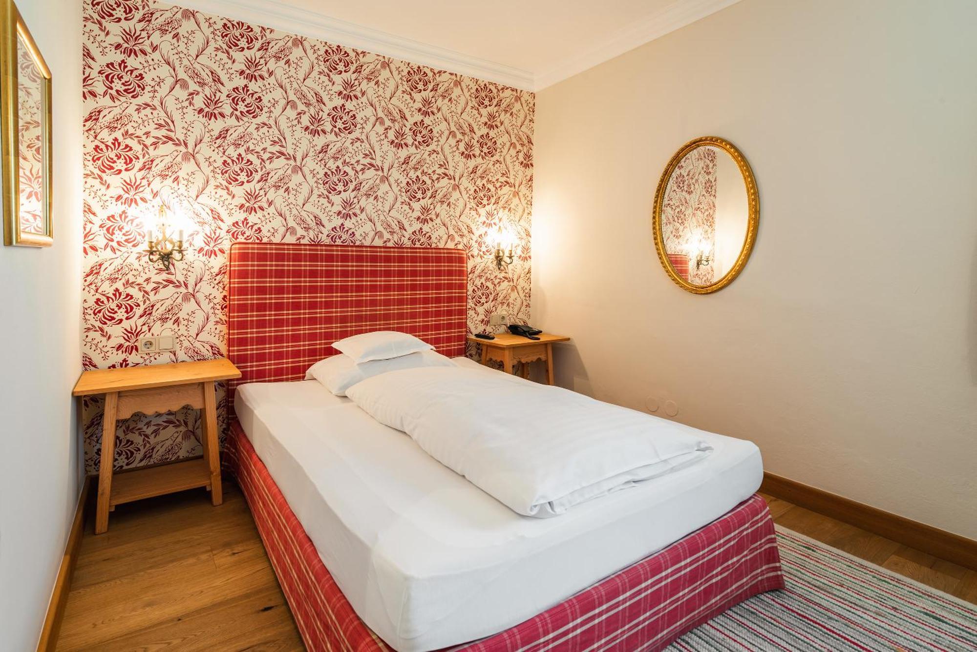 Small Double Room