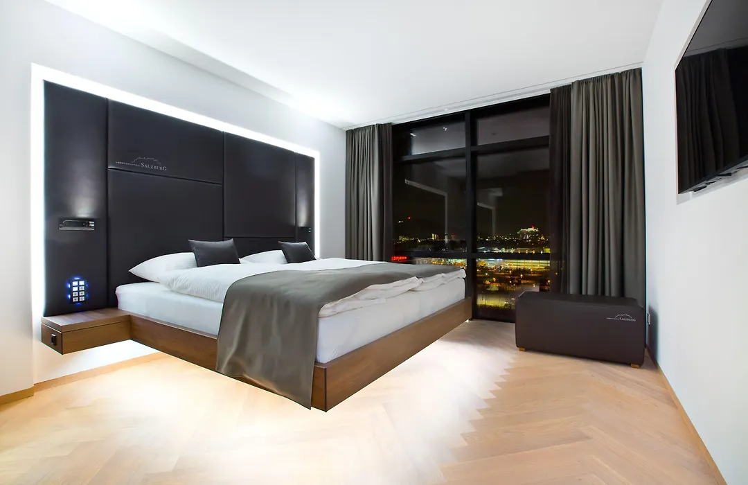 Cool Mama Hotel Salzburg-1