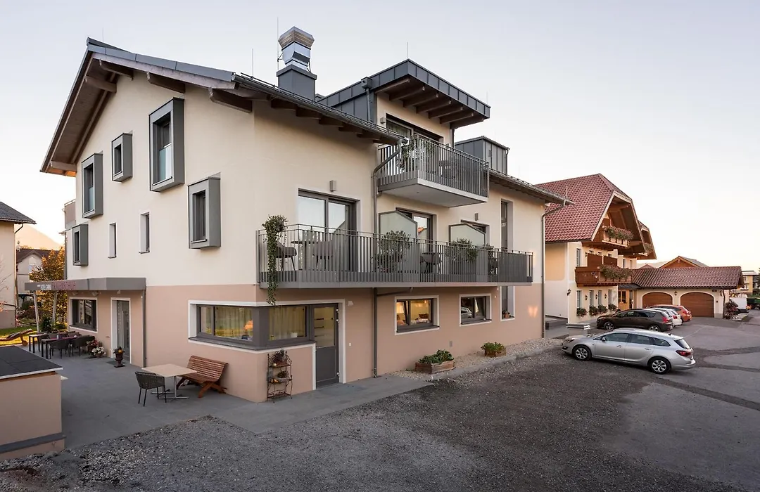 Hotel Frauenschuh Cafè-1