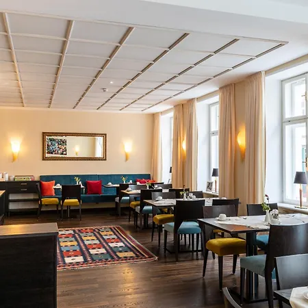 Altstadthotel Wolf-Dietrich-3